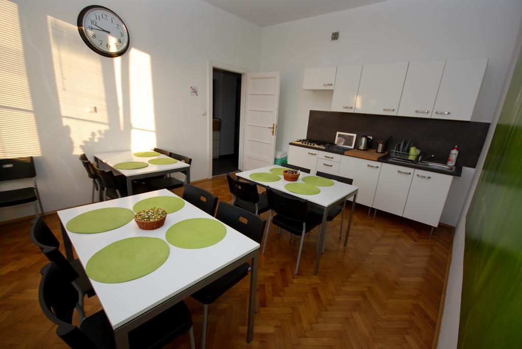 לינה וארוחת בוקר קרקוב Okay House מראה חיצוני תמונה
