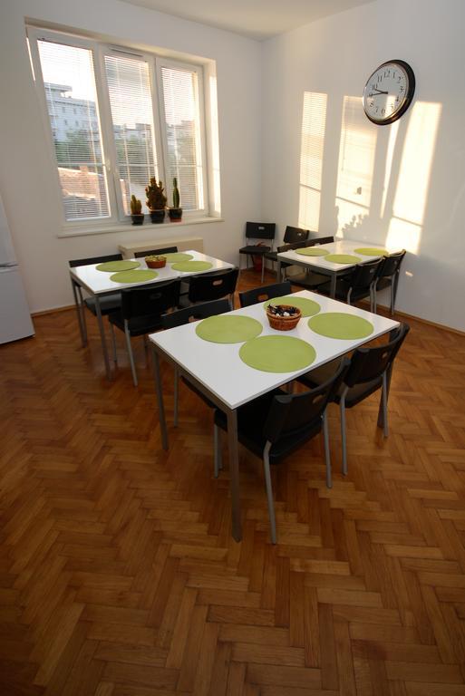 לינה וארוחת בוקר קרקוב Okay House מראה חיצוני תמונה