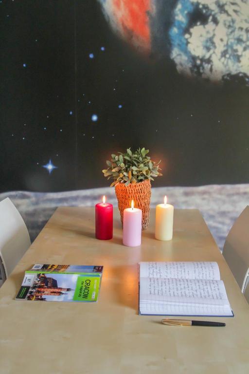 לינה וארוחת בוקר קרקוב Okay House חדר תמונה